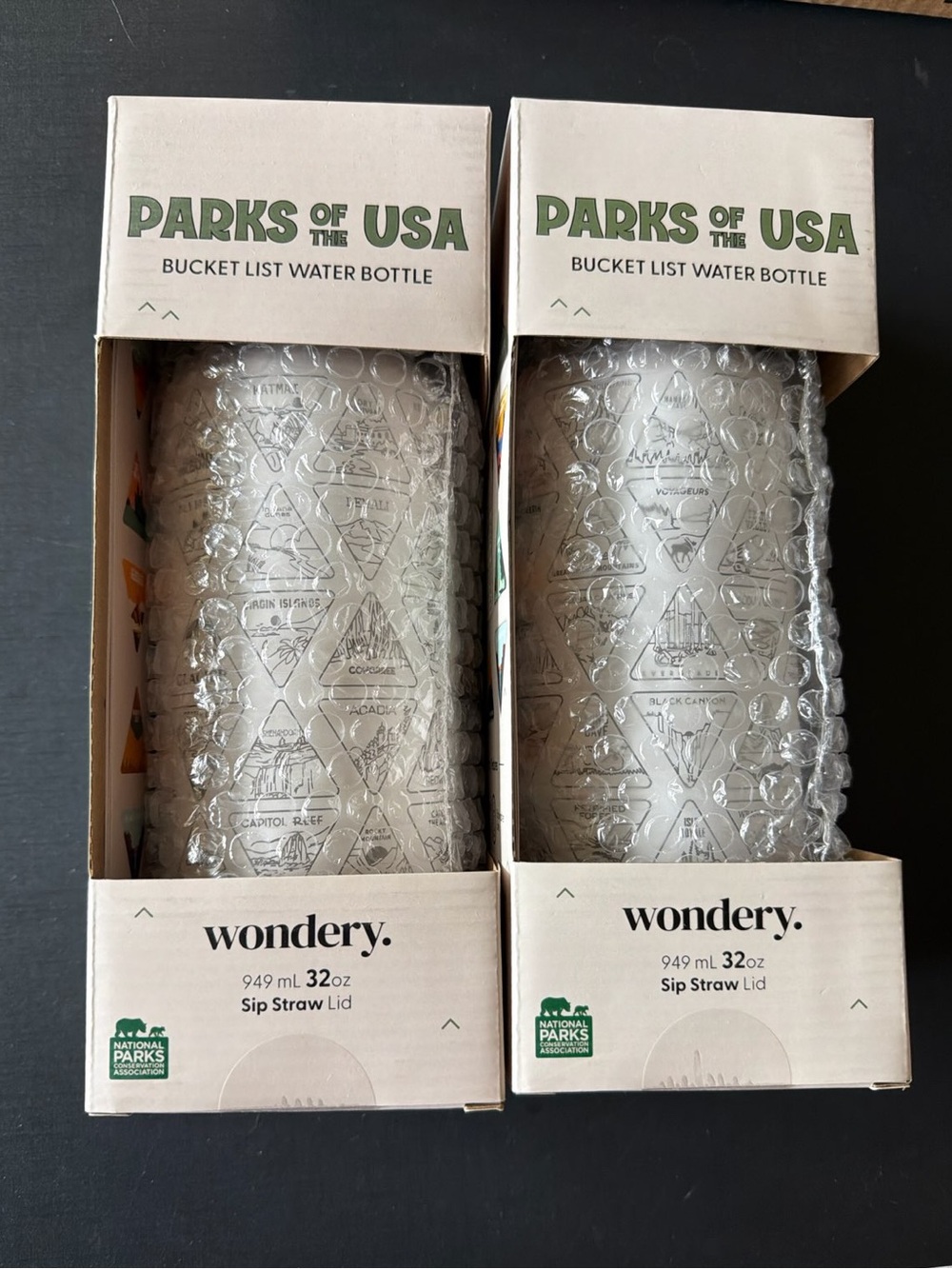 2 Wondery Parks of the USA Bucket List Water Bottles - White